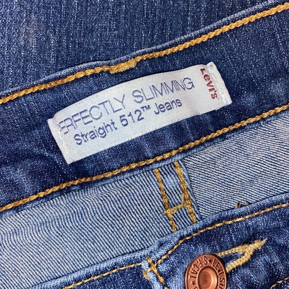 LEVI’S 512 Women’s Straight Leg Jeans “Perfectly Slimming” Med Blue Wash SZ 12* - Picture 4 of 5
